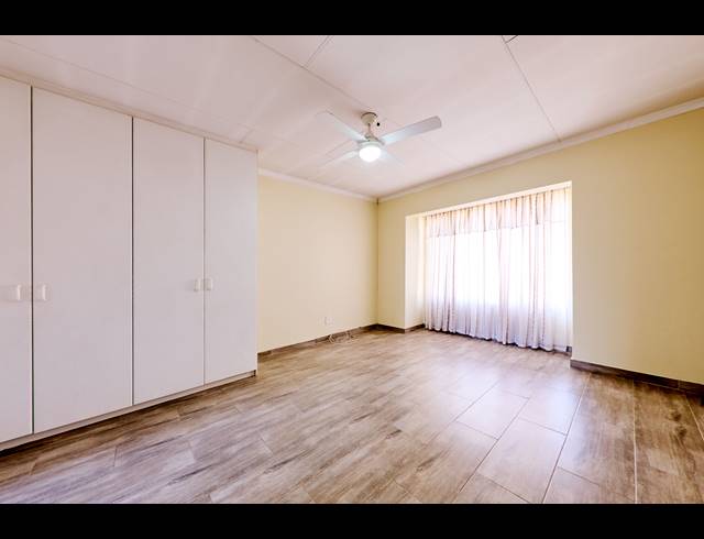 3 BEDROOM SIMPLEX SOLD IN KYALAMI HILLS